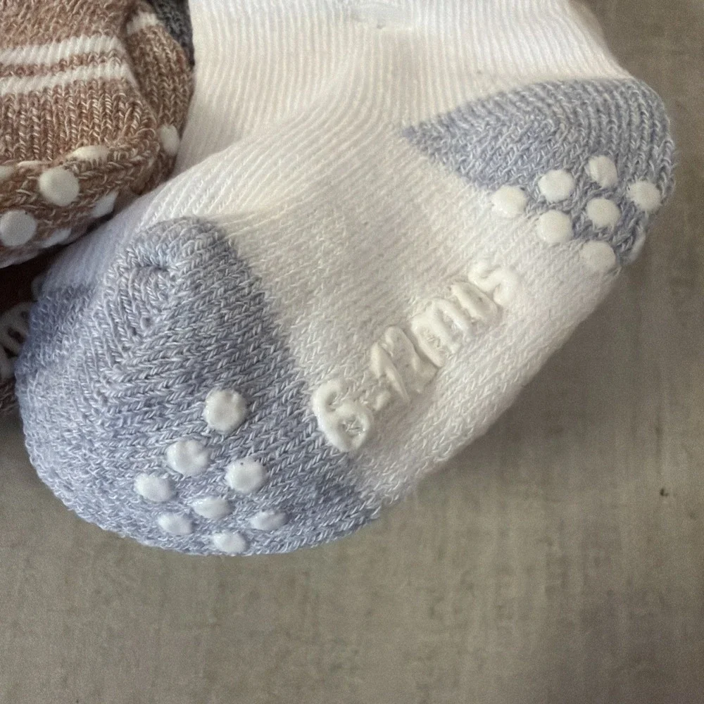 Hanes Multicolored 6 Pack Pure Comfort Ankle Socks Boys Size 6-12 Months